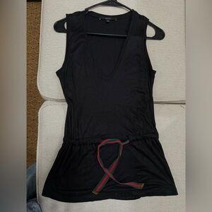 Gucci sleeveless tank top with belt